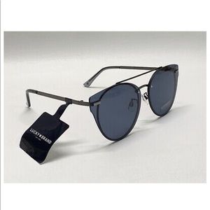Lucky Brand 🍀 Cat 🐱 Eye Sunglasses 😎 Gun Metal